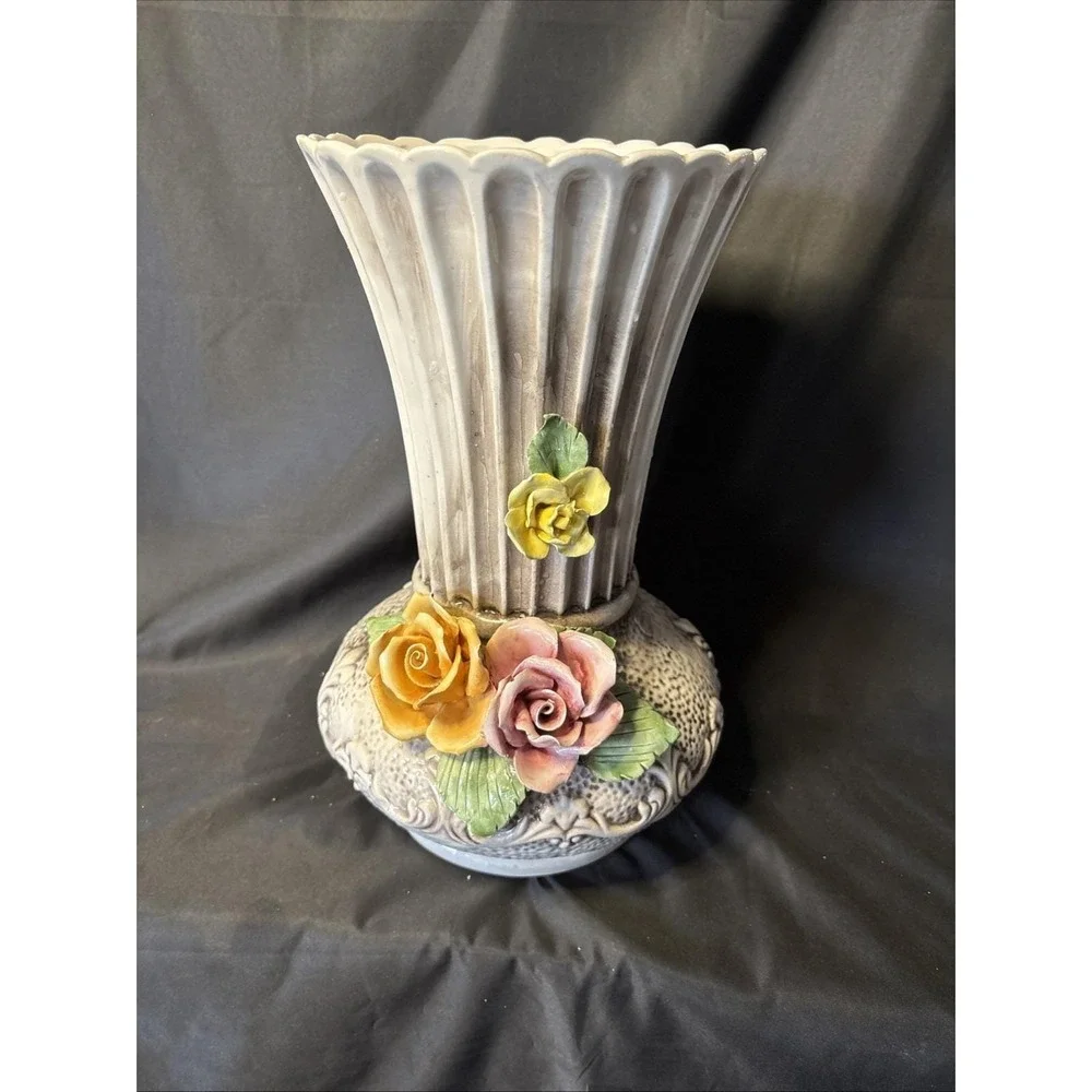 Large Vintage Capodimonte Style Porcelain Rose Vase Made In Italy 14in Tall 4lb